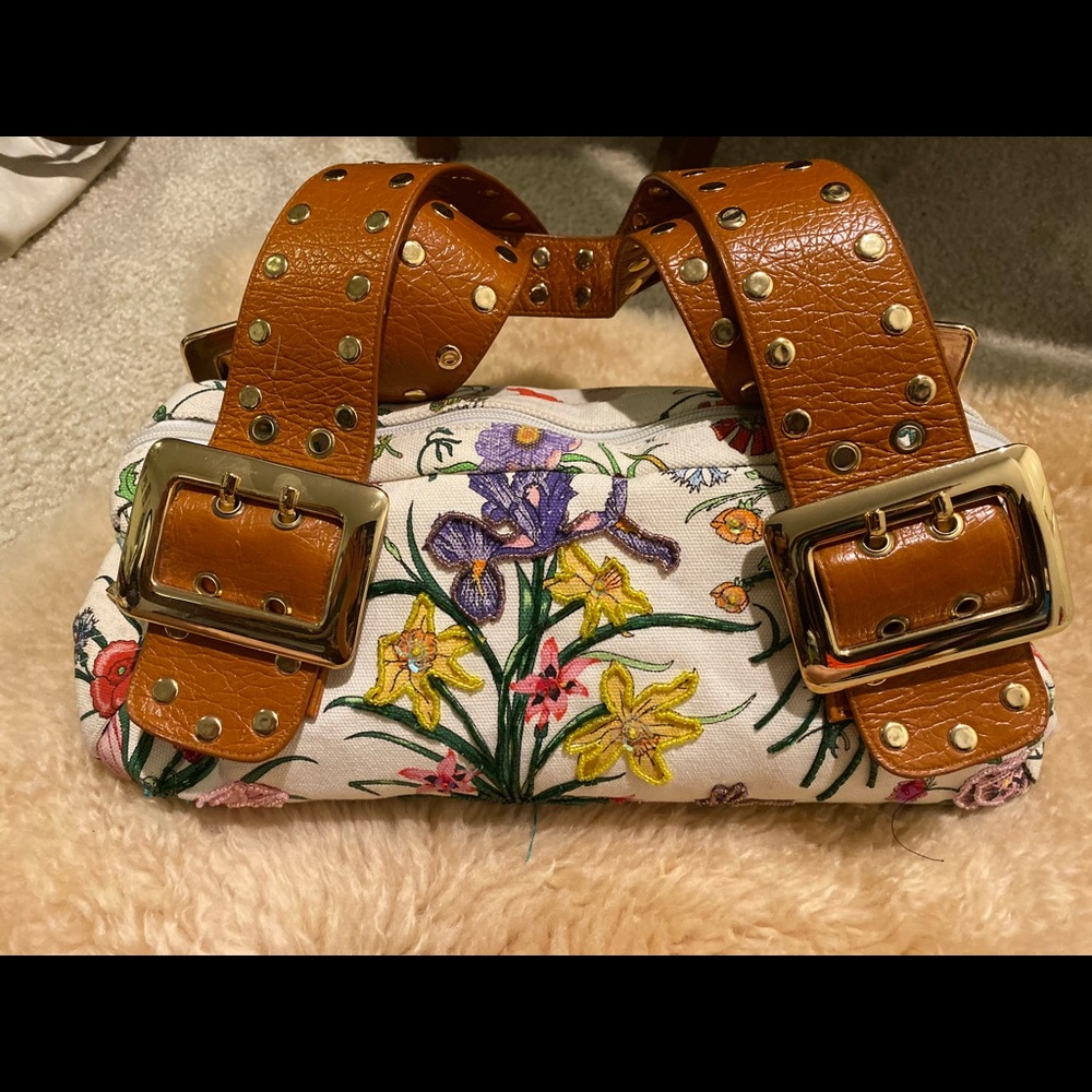 Fabric Floral shoulder bag with gold studs